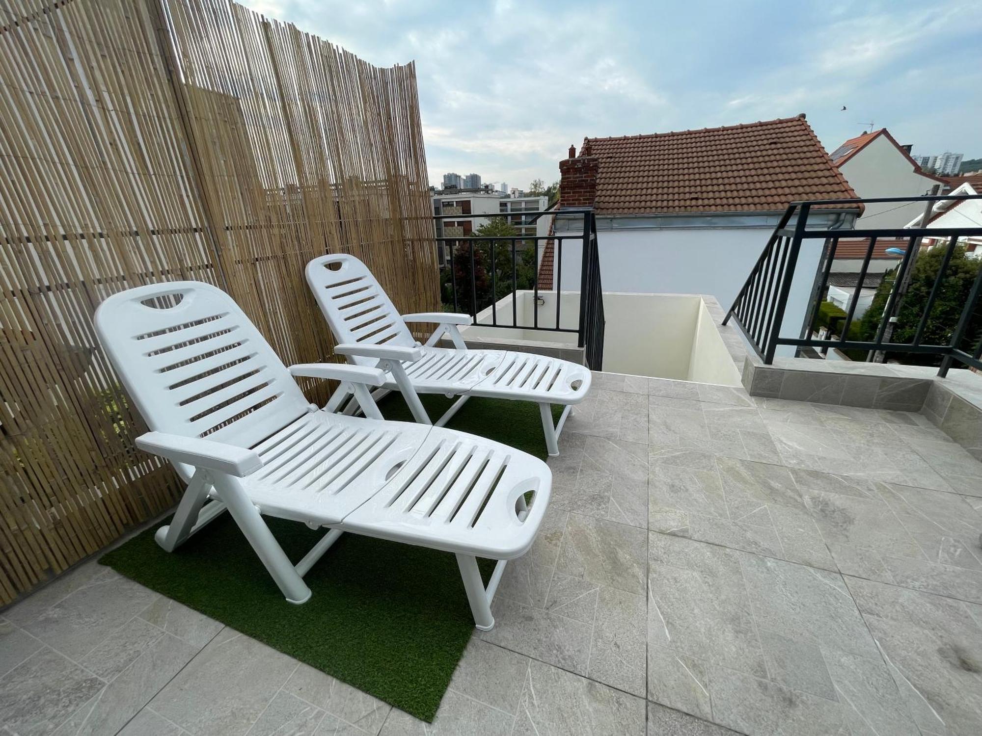 Appartement Avec Terrasse Et Ciel Etoile ! Нуазі-ле-Сек Екстер'єр фото